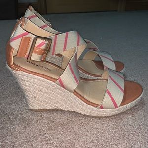 Maurices Wedges